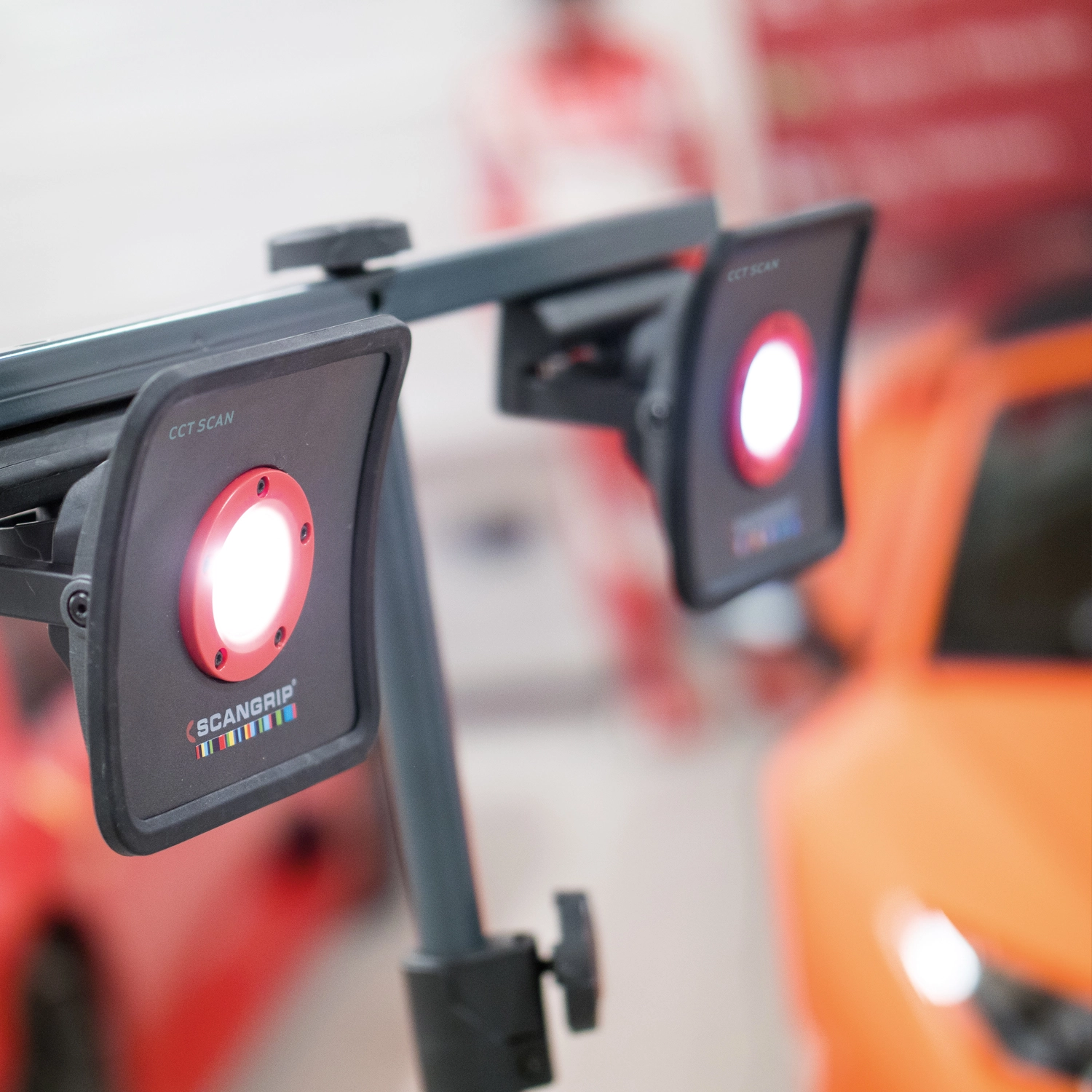 SCANGRIP MULTIMATCH R - Detailing için 1200 Lümen LED Şarjlı çalışma lambası