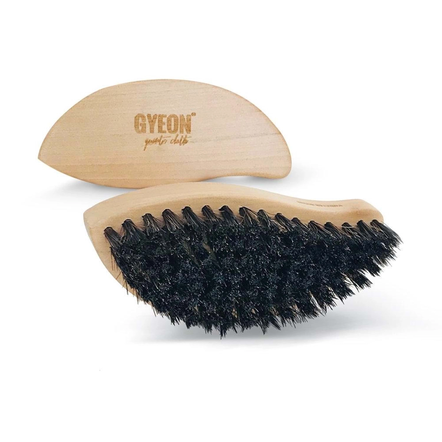 Gyeon Q²M Leather Brush At Kılı Deri Temizlik Fırçası | Profesyonel Deri Bakım ve Temizleme Fırçası