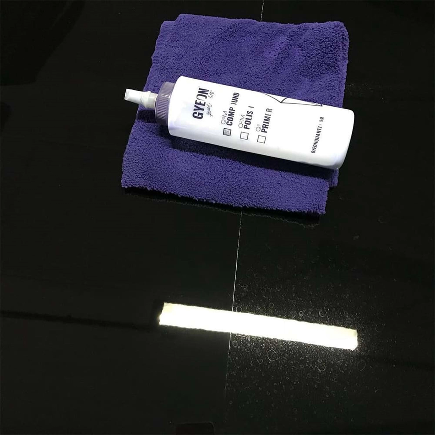 Gyeon Q²M Dispenser Bottle Dağıtıcı Şişe 300 ML | Polisaj Pastası Dozajlama ve Uygulama Şişesi